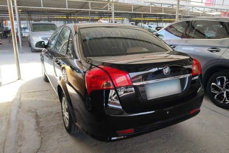 Used Buick Excelle 2015 1.5L Manual Classic Trim
