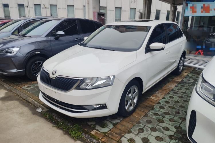 Used Skoda Rapid Spaceback 2018 1.6L Automatic Comfort Edition