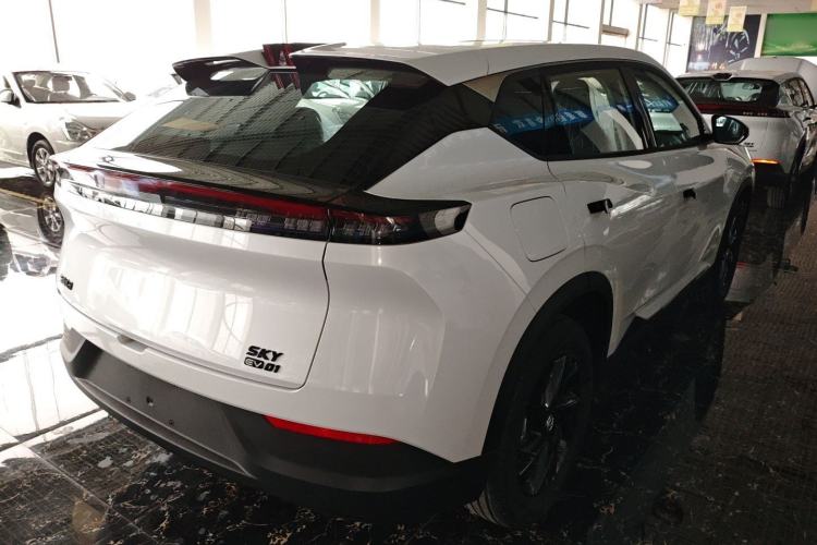 Used Dongfeng Aeolus SKY EV01 2025 530 km AIR Elite Edition