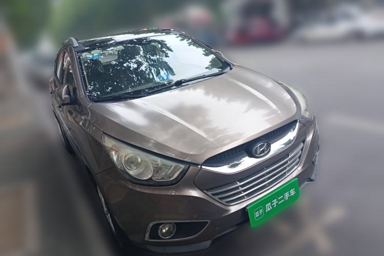 Used Hyundai ix35 2010 2.0L Automatic Two-Wheel Drive Elite Edition GLS
