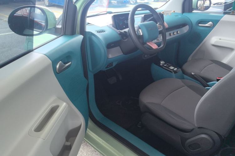 Used Changan Lumin 2022 210km Sweet Edition
