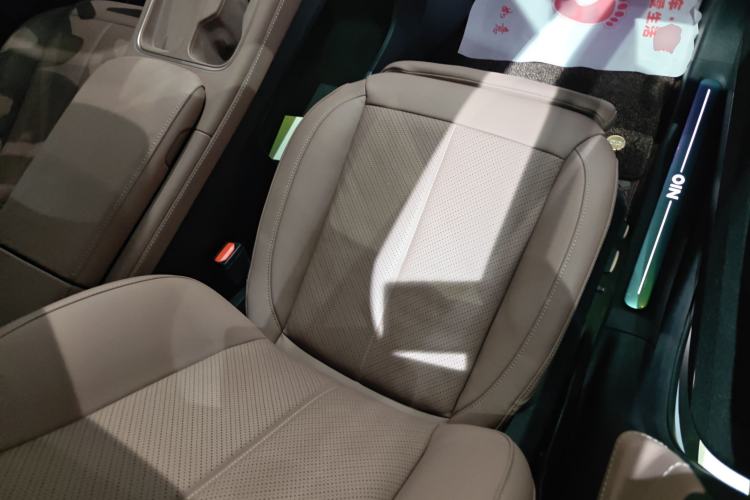 Used Nio EC6 2023 75 kWh
