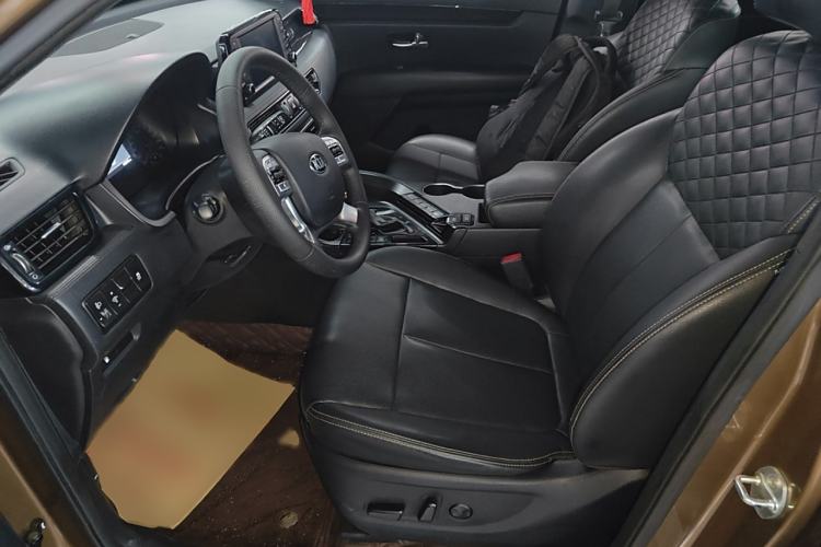 Used Kia KX7 2017 2.0T Automatic Two-Wheel Drive GLS 7-Seater