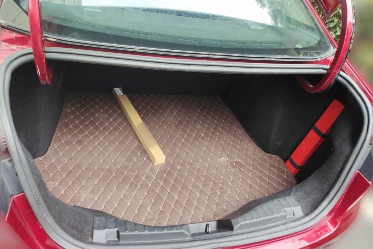 Used Ford Escort 2015 1.5L Automatic Fashion Model
