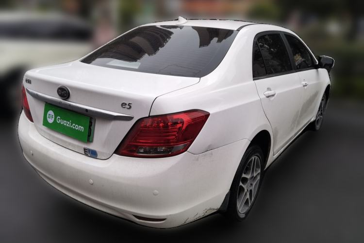 Used BYD e5 2017 300 Prestige Edition
