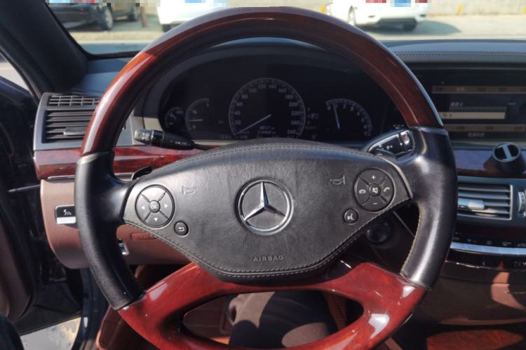 Used Mercedes-Benz S-Class 2012 S 400 L HYBRID Grand Edition
