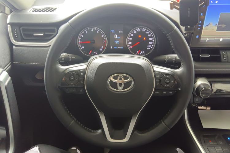 Used Toyota Wildlander 2022 2.0L CVT Two-Wheel Drive Luxury PLUS Edition