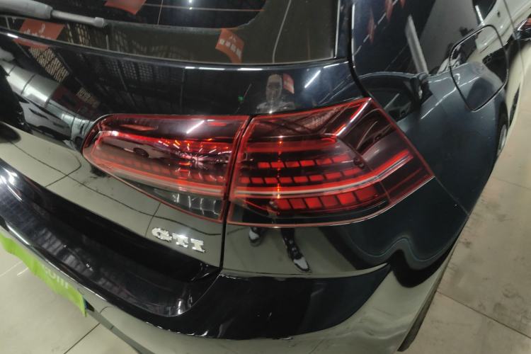 Used Volkswagen Golf GTI 2018 2.0 TSI GTI
