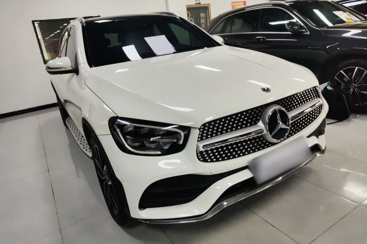 Used Mercedes-Benz GLC 2020 GLC 300 L 4MATIC Dynamic Edition Front Right 45 Deg