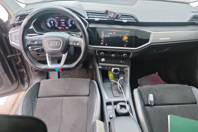 Used Audi Q3 2020 35 TFSI Fashion Dynamic Model