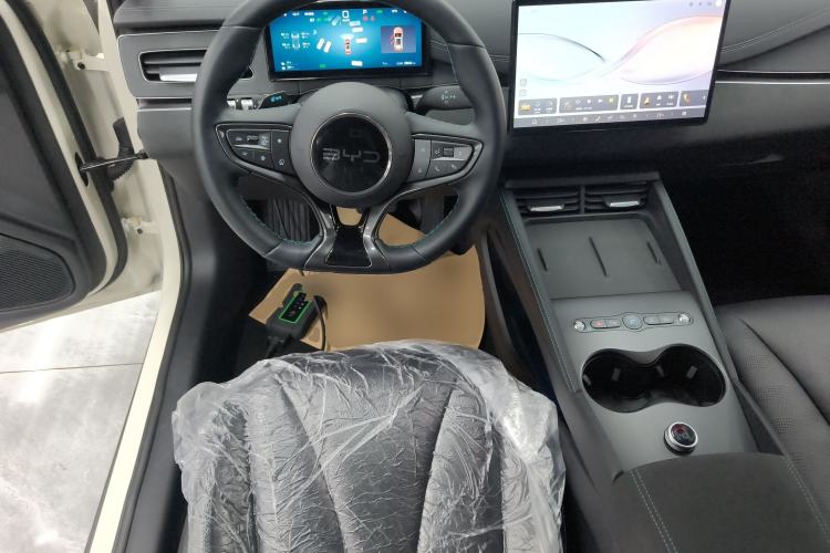 Used BYD Seal 06 DM-i Touring 2025 DM-i 80KM Prestigious Edition Steering Wheel