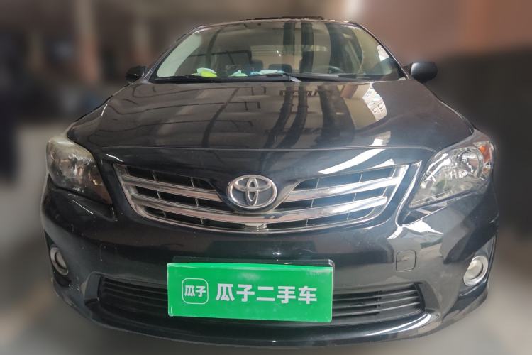 Used Toyota Corolla 2012 Luxurious Edition 1.8L CVT GL-i