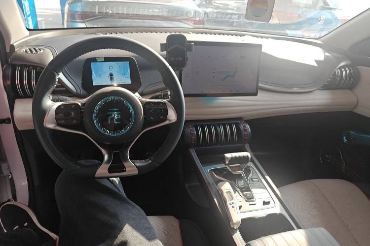 Used BYD Yuan PLUS 2022 510 km Flagship Version
