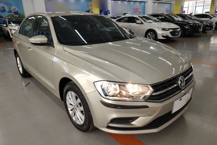 Used Volkswagen Bora 2017 1.6L Automatic Fashion Model