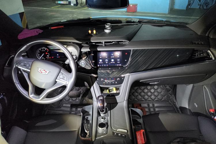 Used Cadillac XT6 2021 2.0T 6-Seater Two-Wheel Drive Luxury Version