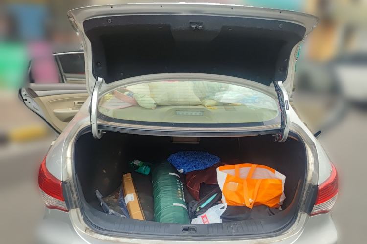 Used Nissan Sylphy 2016 Classic 1.6XE Automatic Comfort Edition Trunk