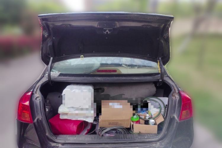 Used Buick Excelle 2011 1.6 LE-AT Trunk