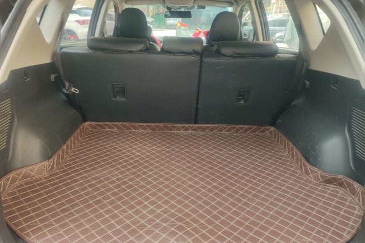 Used Land X5 2016 Plus 1.5T Manual Enjoyment Edition Trunk