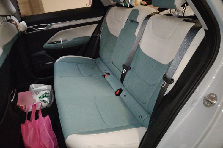 Used Geely Auto Emgrand L HiP 2022 1.5TD-DHT Pro 100KM Super Swift Left Rear Seat