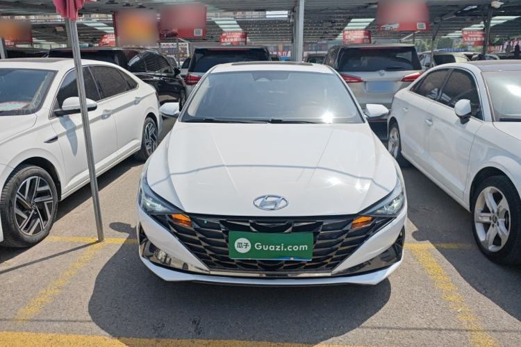 Used Hyundai Elantra 2021 1.5L CVT LUX Prestige Edition