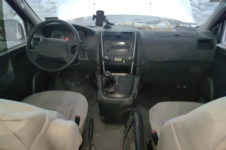 Used Jinbei Express 2018 2.0L Standard Version V19 Center Console