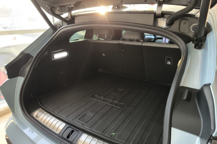 Used Nio ET5T 2023 75 kWh Touring