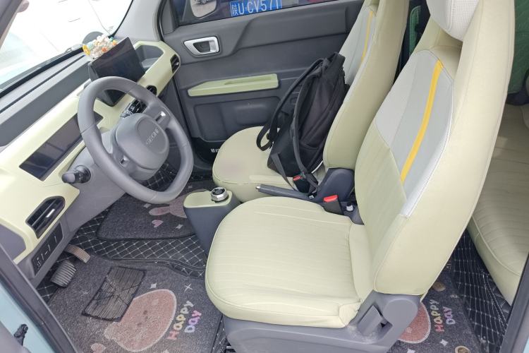 Used Geely Galaxy Panda 2023 Panda Mini 200km Endurance Bear Left Front Seat