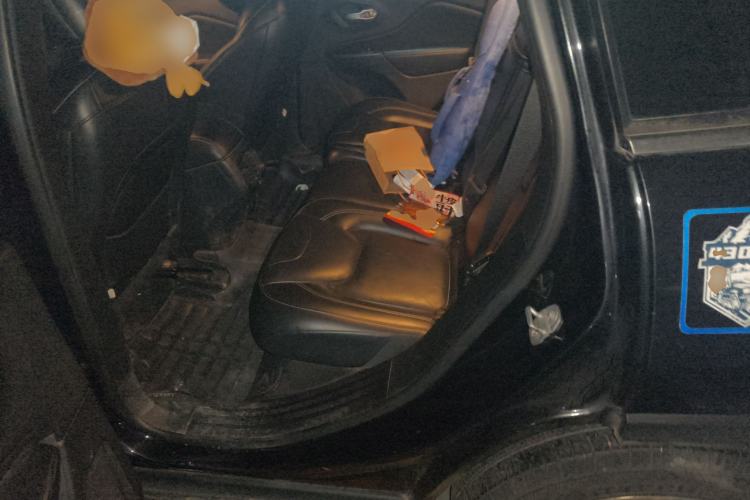 Used Jeep Cherokee 2016 2.4L Superior Edition
