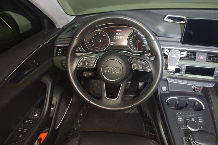 Used Audi A4L 2017 40 TFSI Style Edition
