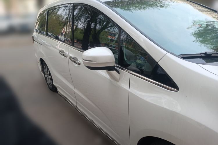 Used Honda Odyssey 2024 2.0L eHEV Sharp·Leading Edition Front Right 45 Deg