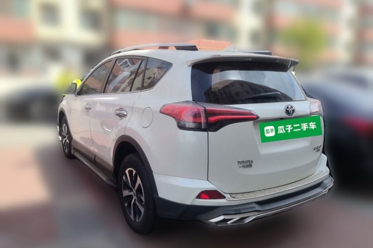 Used Toyota RAV4 2016 2.0L CVT Two-Wheel Drive Fashion Edition China V Standard Rear Left 45 Deg