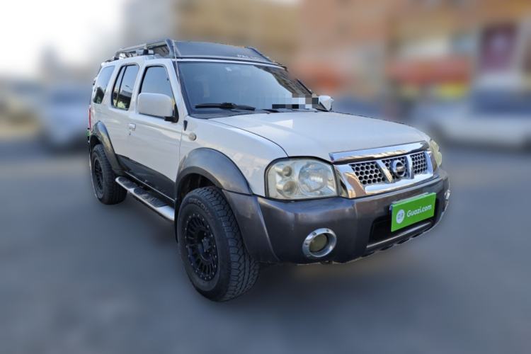 Used Nissan Paladin 2008 2.4L 4x4 Standard Edition Front Right 45 Deg