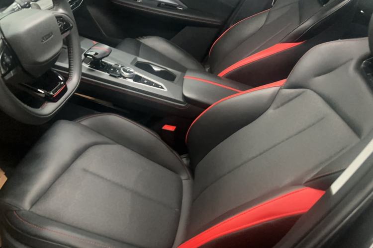 Used CHANGAN OSHAN Z6 2022 Blue Whale 1.5T DCT Smart Edition
