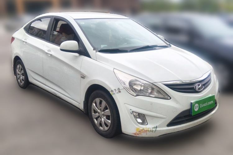 Used Hyundai Verna (older generation) 2010 Sedan 1.4L Manual Comfort GS

