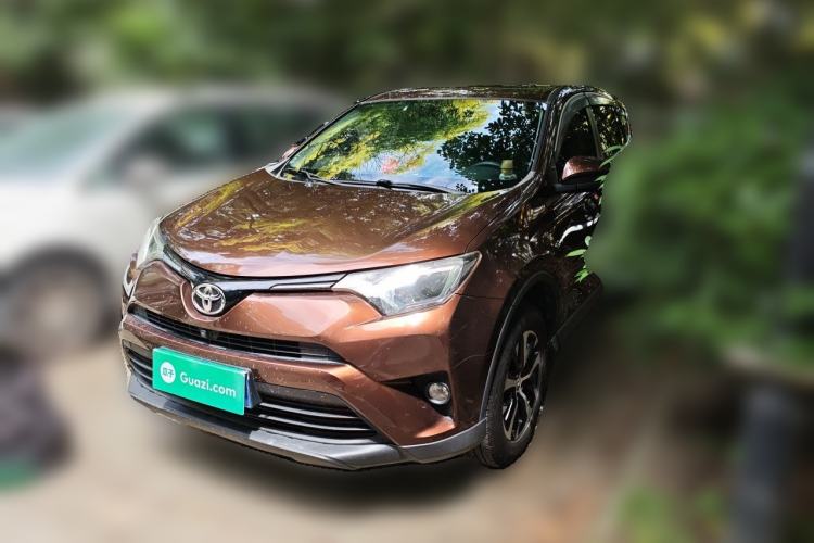 Used Toyota RAV4 2016 2.0L CVT Two-Wheel Drive Fashion Edition China V Standard