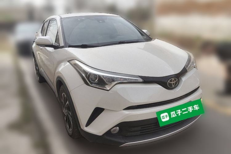 Used Toyota IZOA 2018 2.0L Yichi Version China VI Standard
