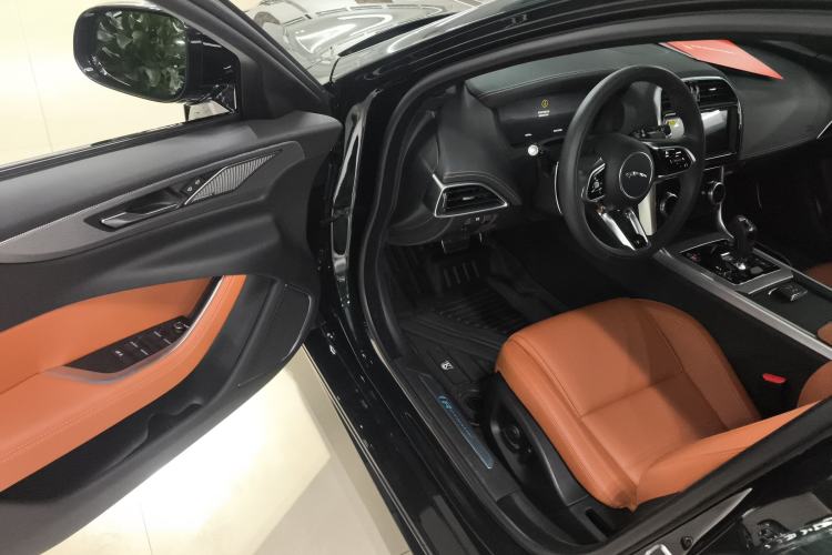 Used Jaguar XEL 2025 2.0T 250 PS R-DYNAMIC 90th Anniversary Edition