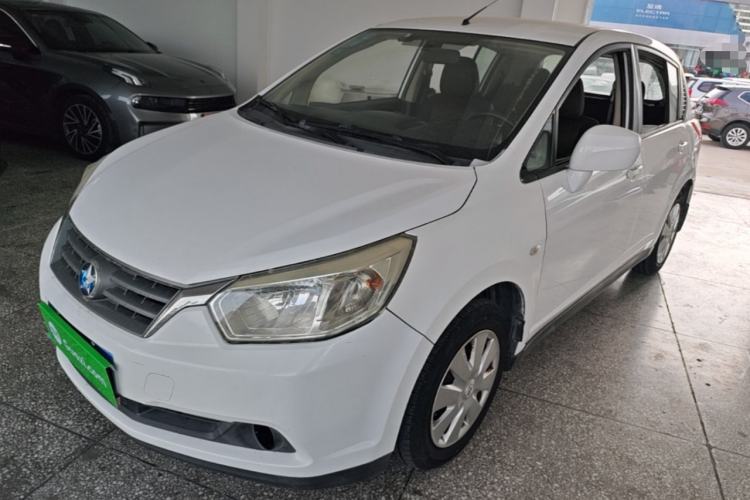 Used Venucia R50 2013 1.6L Manual Fashion Edition