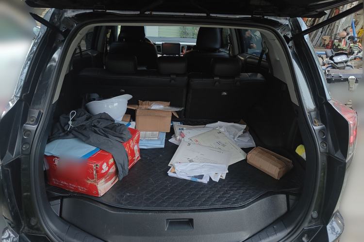 Used Toyota RAV4 2019 2.0L CVT Two-Wheel Drive Pioneer Edition China VI Standard