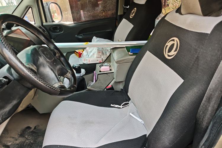 Used FORTHING Lingzhi 2016 M3 1.6L 7-Seater Standard Model China V Emission Standard Left Front Seat