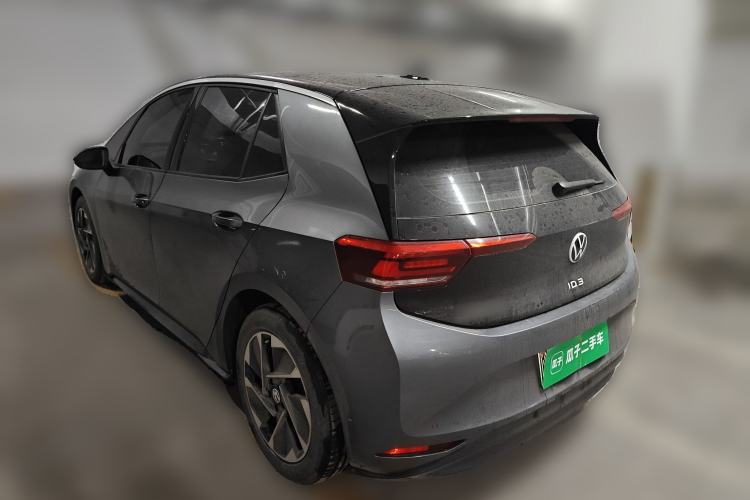 Used Volkswagen ID.3 2024 Outstanding Edition Rear Left 45 Deg