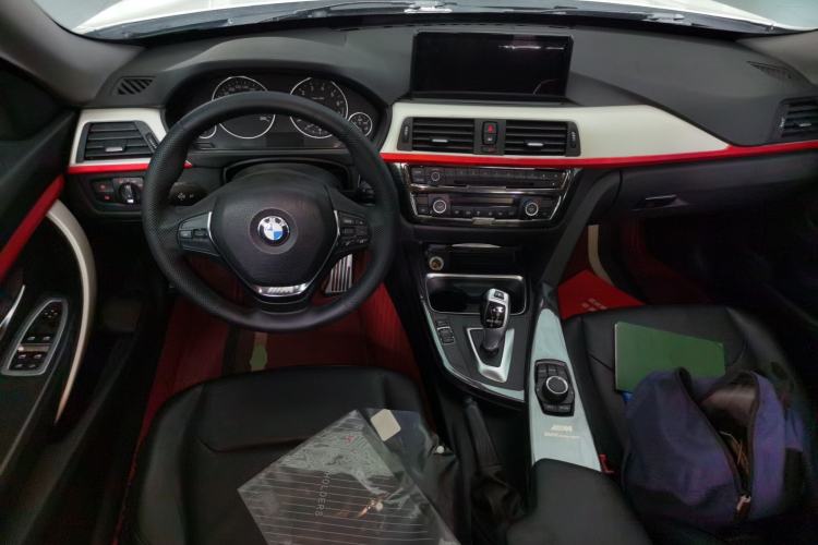 Used BMW 3 Series GT 2013 320i Leading Model