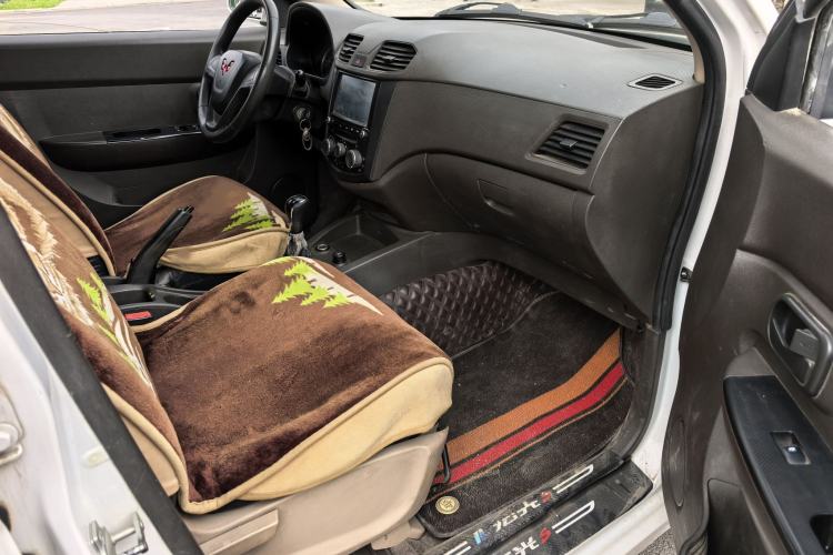 Used Wuling Hongguang 2014 1.5L S Standard Version Right Front Seat