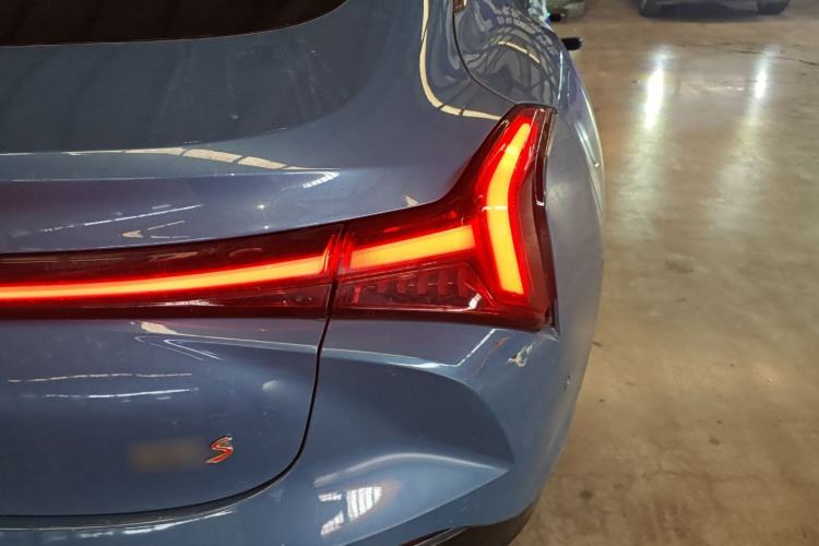 Used NETA S 2022 All-Electric 650 km Four-Wheel Drive Premium Version