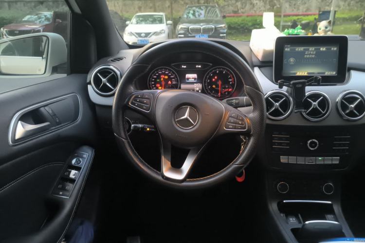 Used Mercedes-Benz B-Class 2015 B 200 Sport Edition