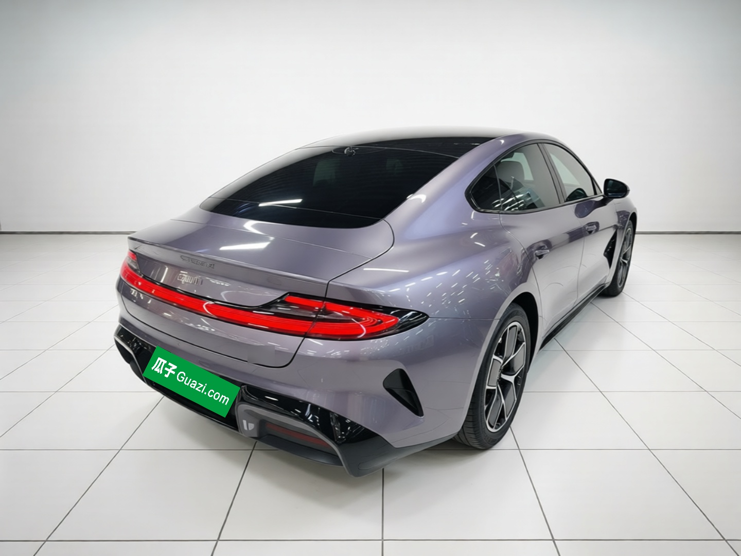 Xiaomi Auto SU7 2024 Rear-Drive Long-Range Intelligent Driving Version — снимка 6