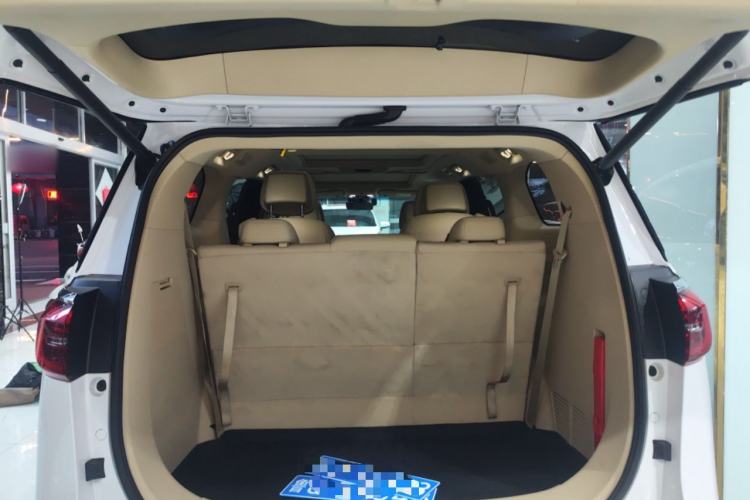 Used Buick GL8 2022 ES Land Cruiser 653T Luxury Model