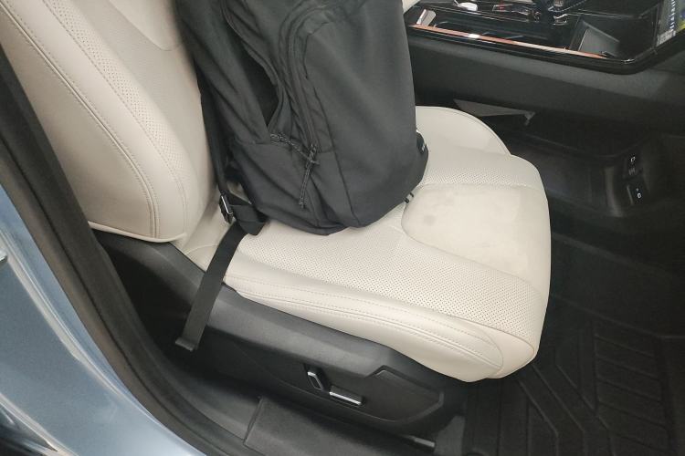 Used Geely Auto Emgrand X7 Sport 2023 Boyue COOL 1.5TD ZhiZun Edition Right Front Seat