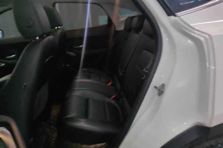 Used Jaguar E-PACE 2018 P250 SE China VI Left Rear Seat