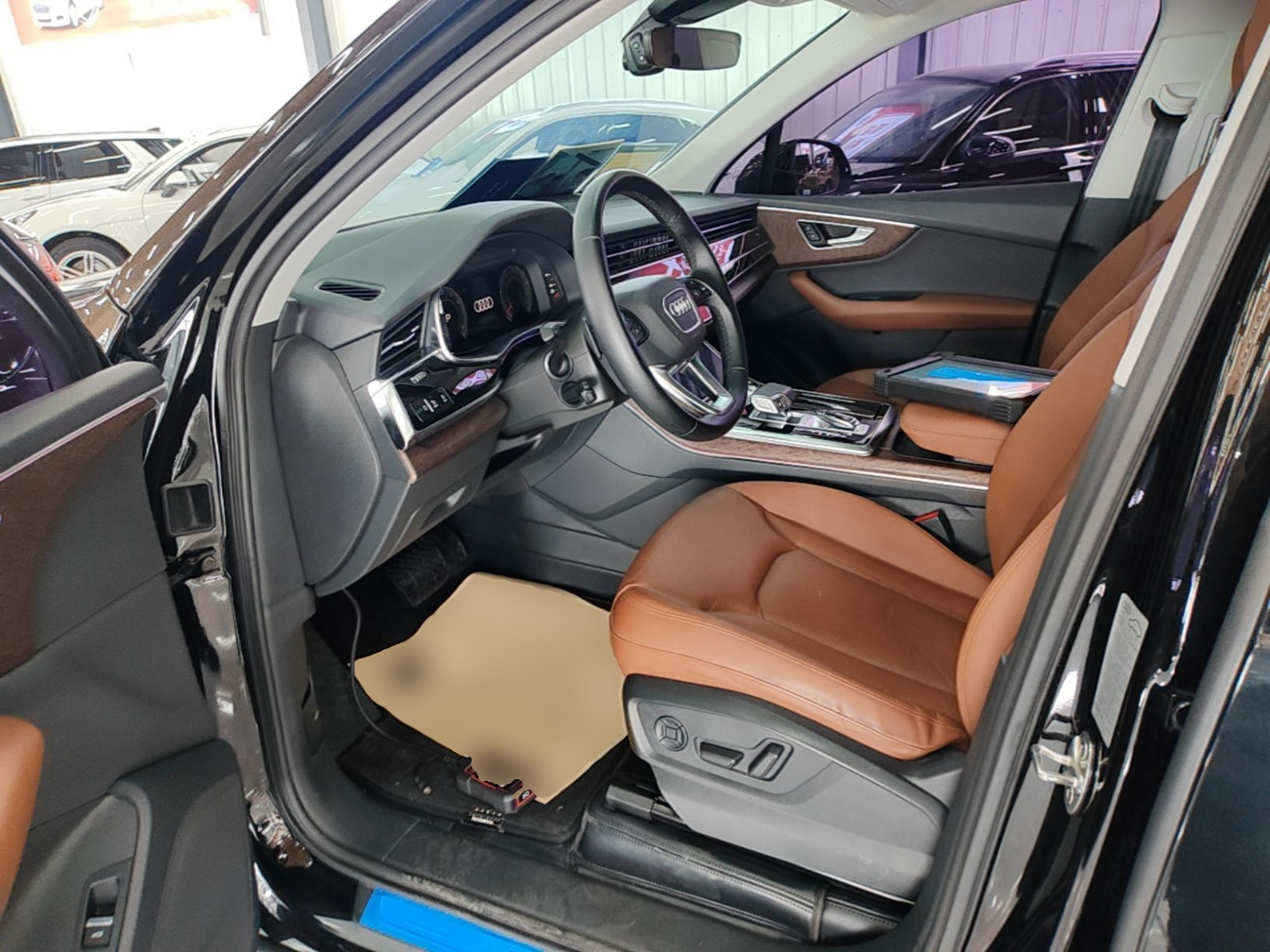 Interior delantero